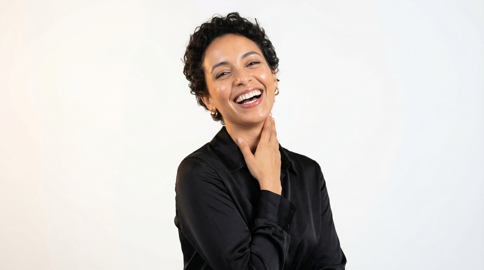 Patiente souriante au Cabinet Dentaire Dr Lamyae Jaich, Casablanca